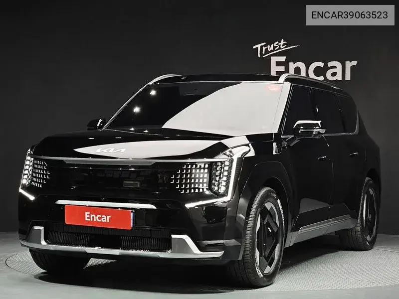 Kia EV9 2023 года выпуска