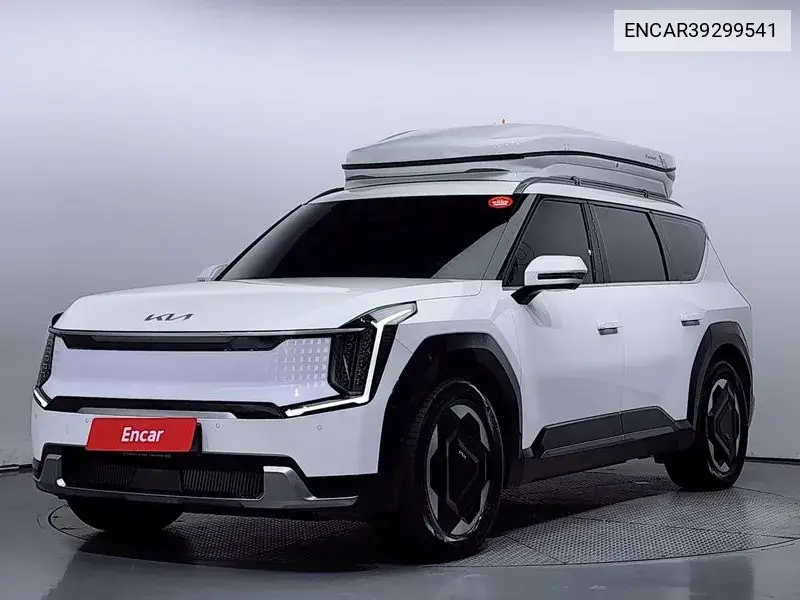 Kia EV9 2023 года выпуска