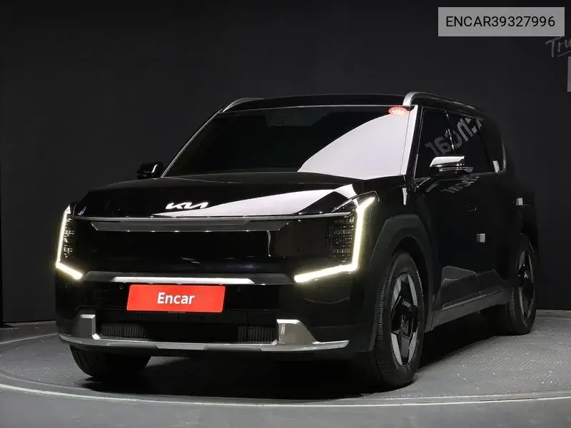 Kia EV9 2023 года выпуска
