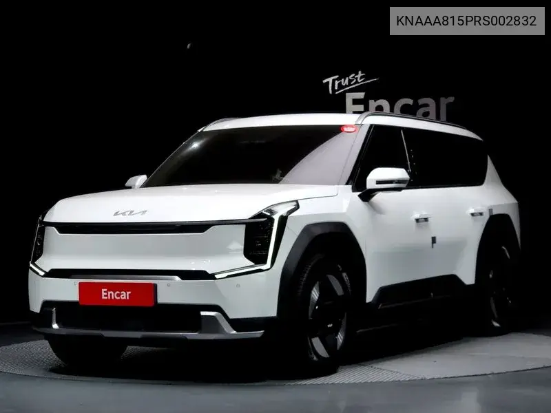 Kia EV9 2023 года выпуска