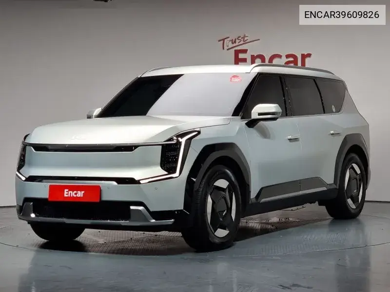 Kia EV9 2023 года выпуска