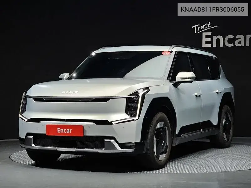 Kia EV9 2023 года выпуска