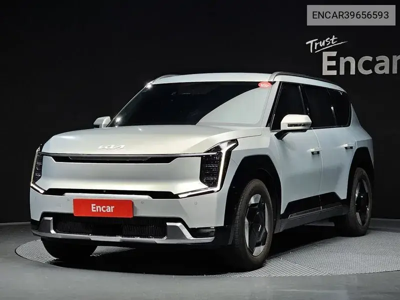 Kia EV9 2023 года выпуска