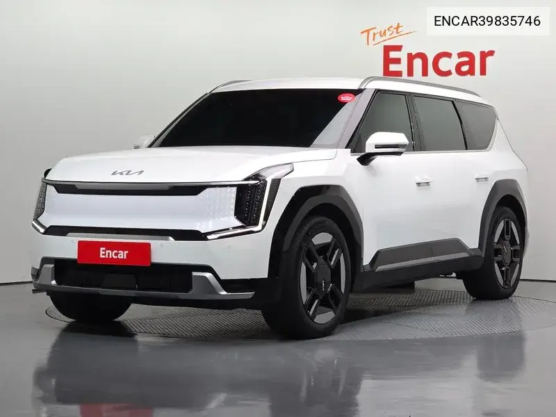 Kia EV9 2023 года выпуска