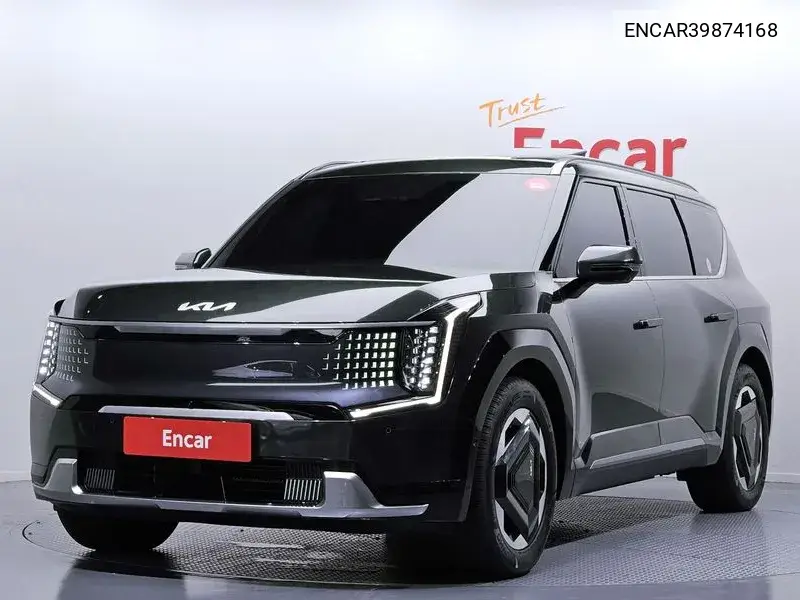 Kia EV9 2023 года выпуска
