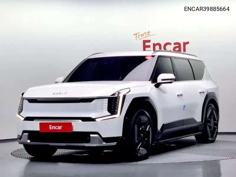 Kia EV9 2023 года выпуска