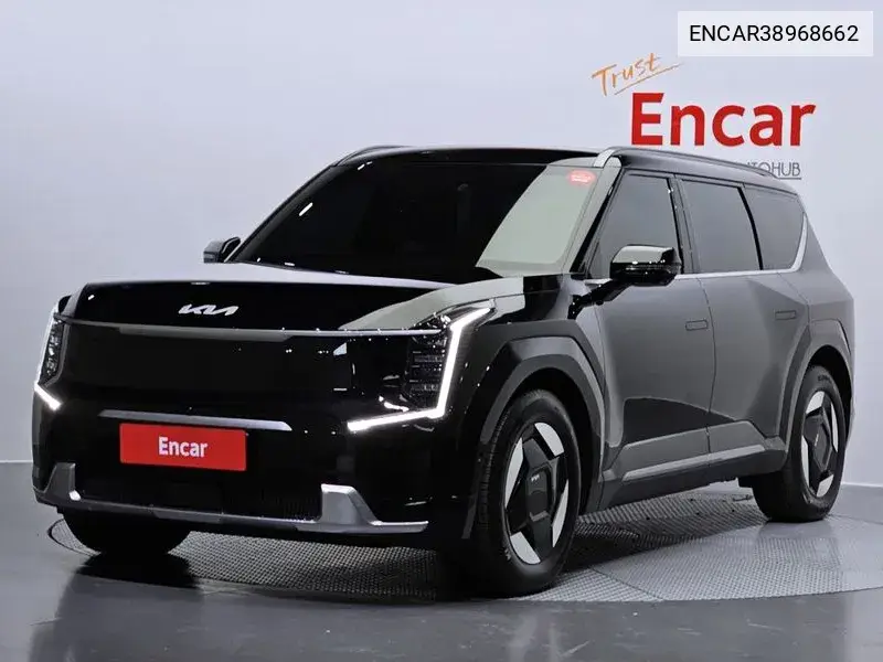 Kia EV9 2024 года выпуска