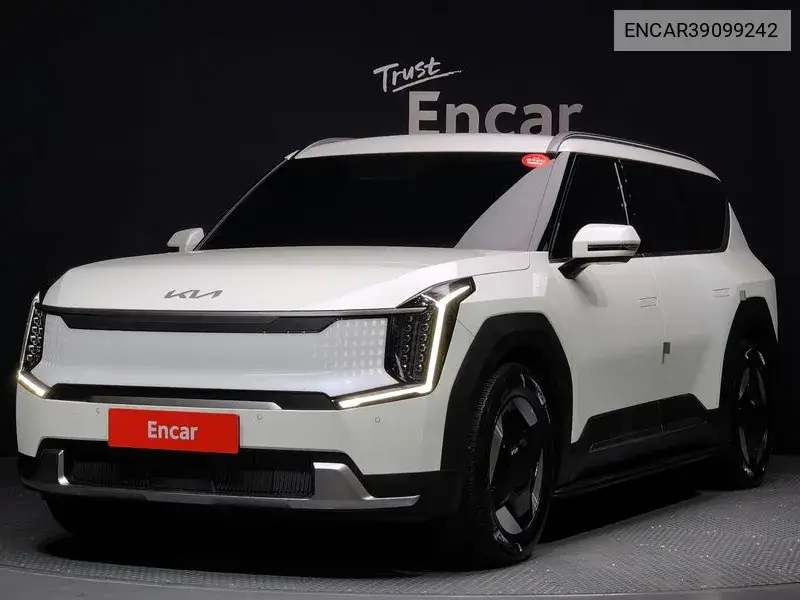 Kia EV9 2024 года выпуска