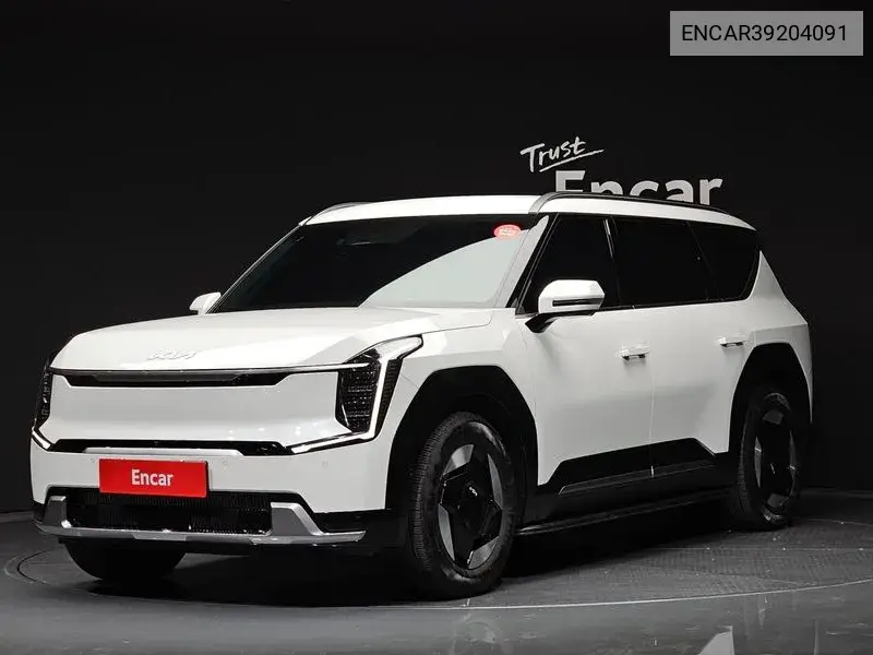 Kia EV9 2024 года выпуска