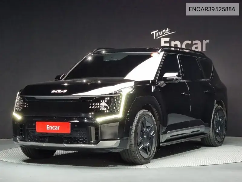 Kia EV9 2024 года выпуска