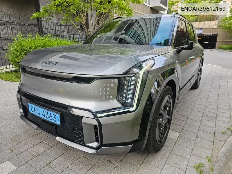 Kia EV9 2024 года выпуска