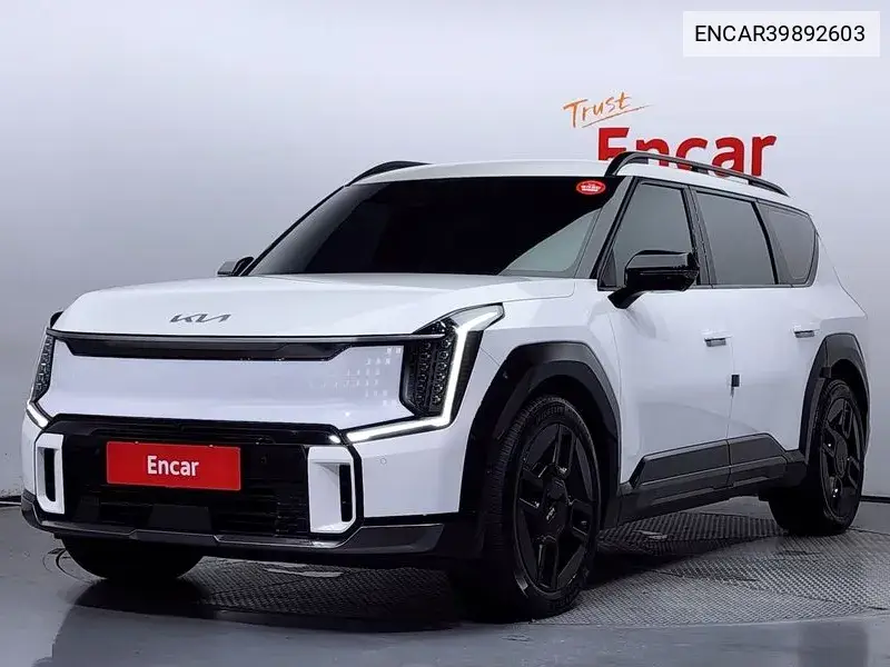 Kia EV9 2024 года выпуска