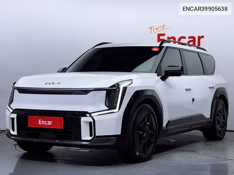 Kia EV9 2024 года выпуска