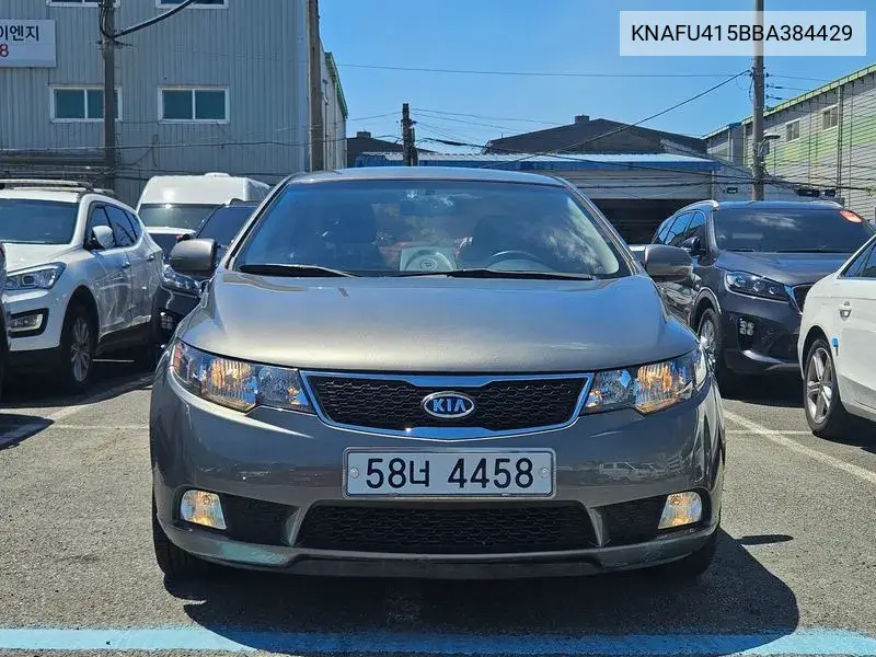 Kia Forte 2011 года выпуска