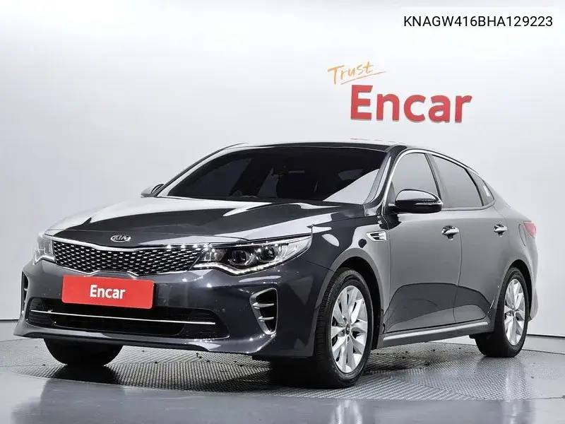 Kia K5 2016 года выпуска
