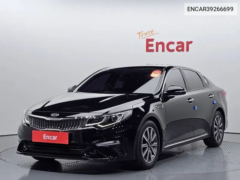 Kia K5 2018 года выпуска