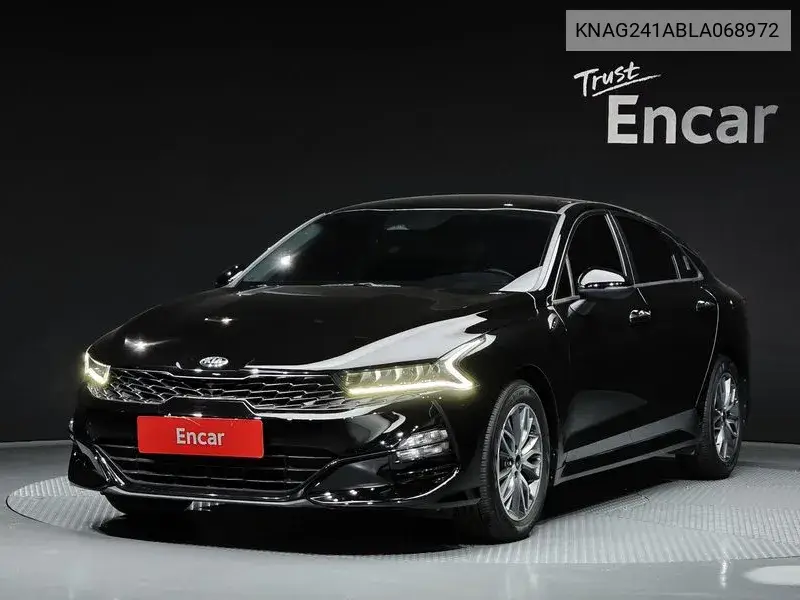 Kia K5 2020 года выпуска