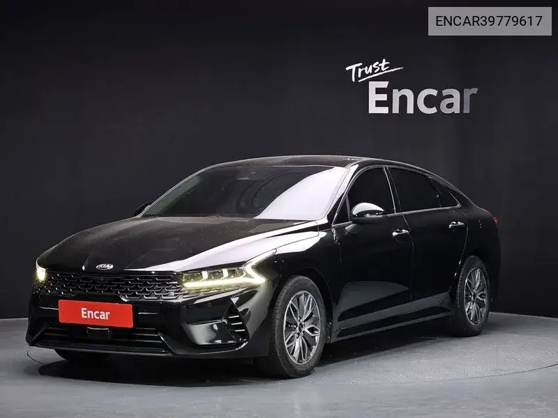 Kia K5 2020 года выпуска