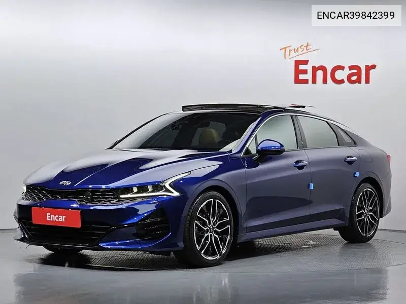 Kia K5 2020 года выпуска