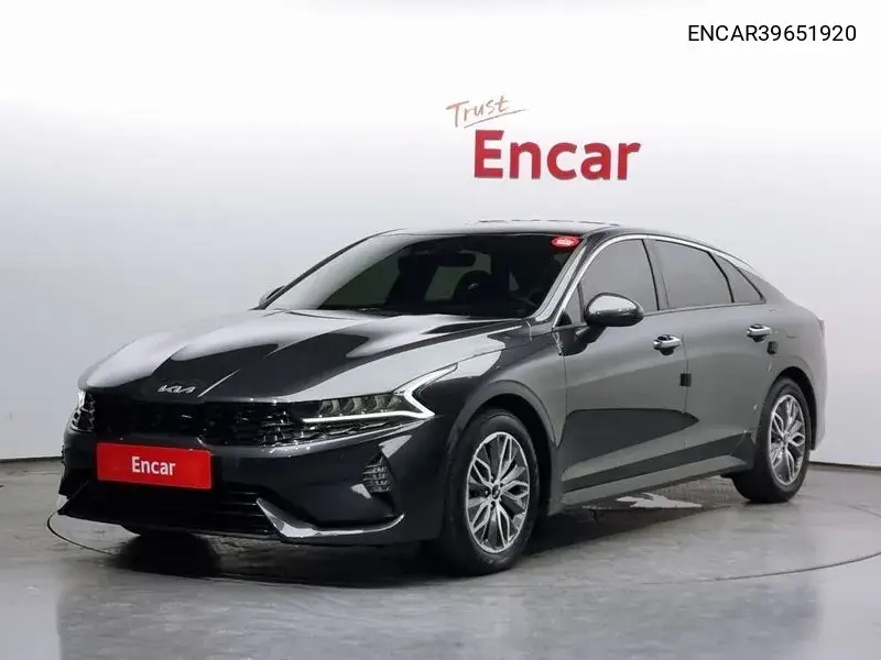 Kia K5 2021 года выпуска