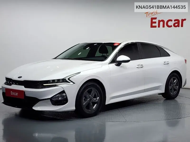 Kia K5 2021 года выпуска