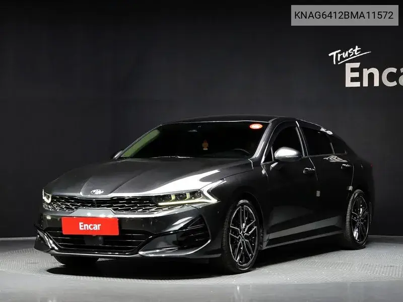 Kia K5 2021 года выпуска