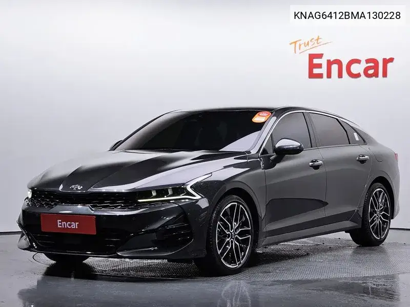 Kia K5 2021 года выпуска