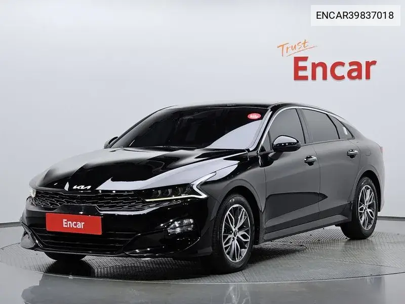 Kia K5 2022 года выпуска