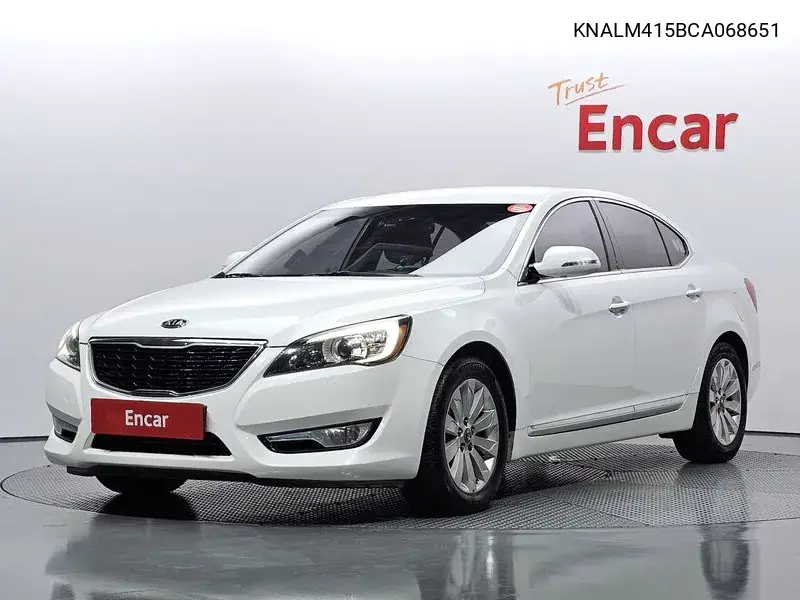 Kia K7 2011 года выпуска