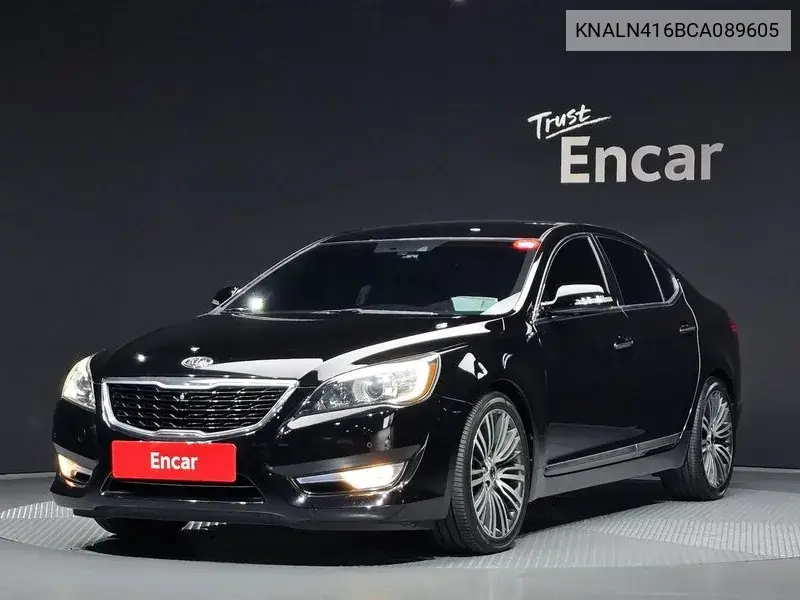 Kia K7 2012 года выпуска
