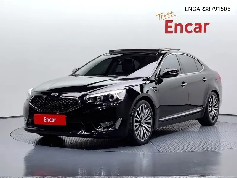 Kia K7 2013 года выпуска