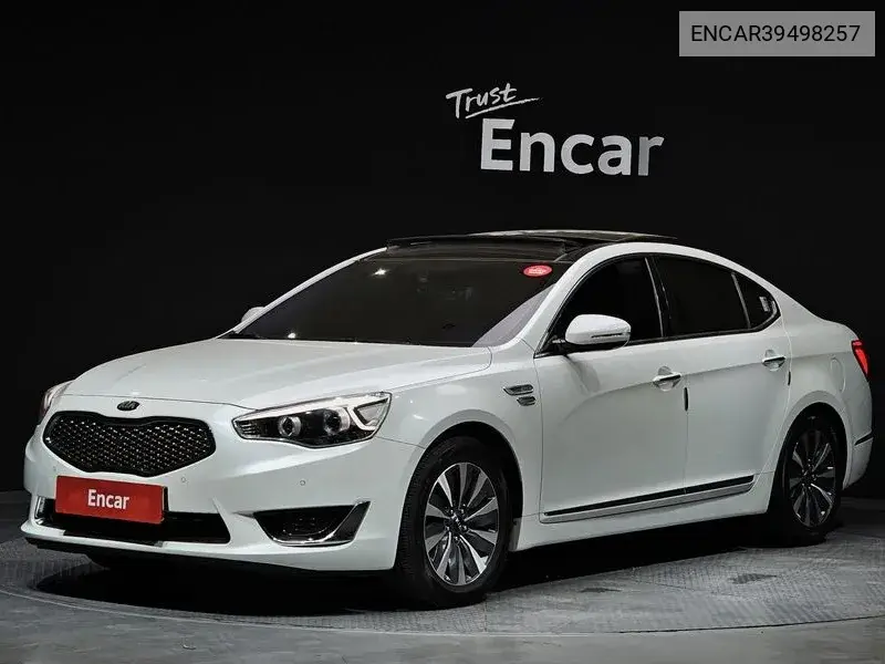 Kia K7 2015 года выпуска