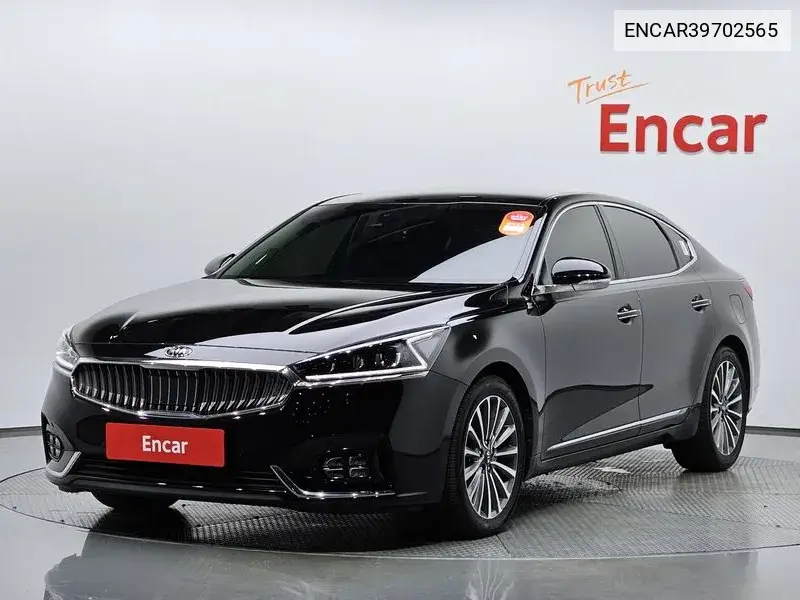 Kia K7 2017 года выпуска