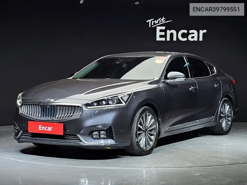 Kia K7 2017 года выпуска