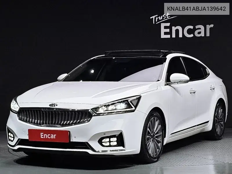 Kia K7 2018 года выпуска