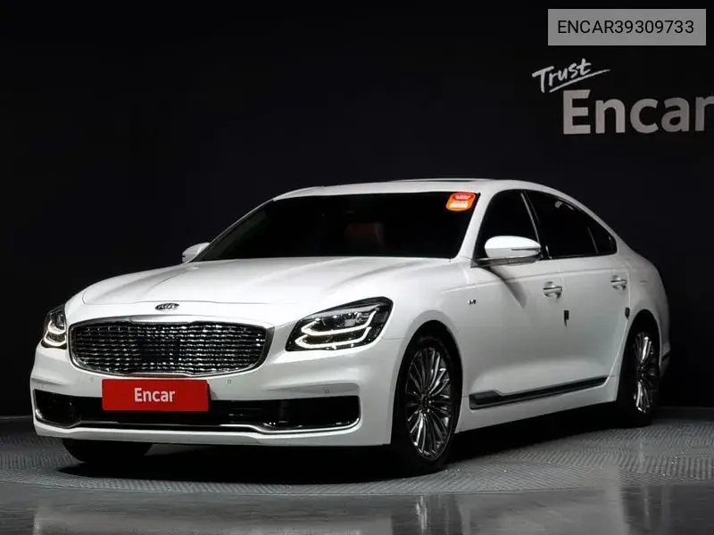 Kia K9 2018 года выпуска