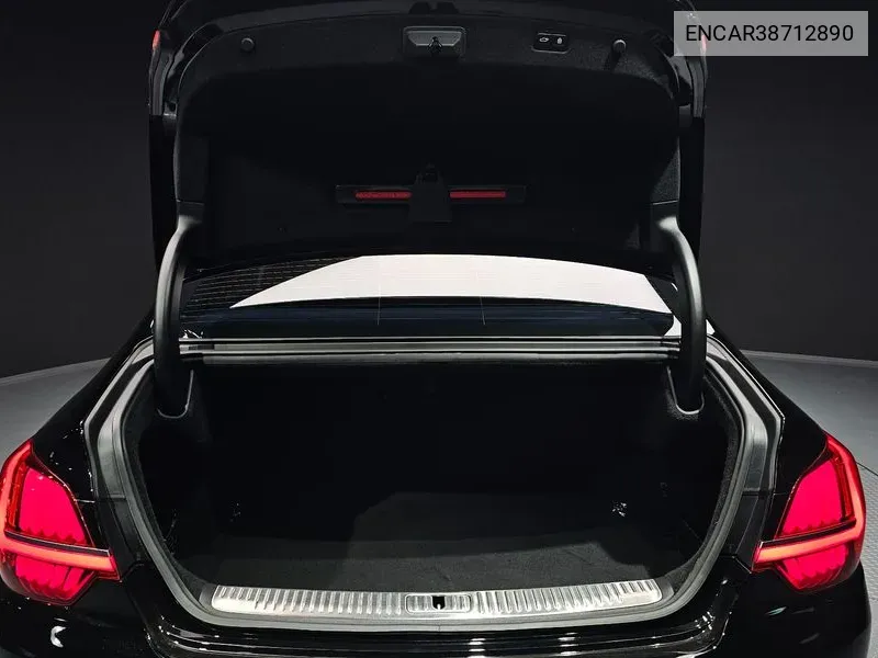 Kia K9 2021 года выпуска