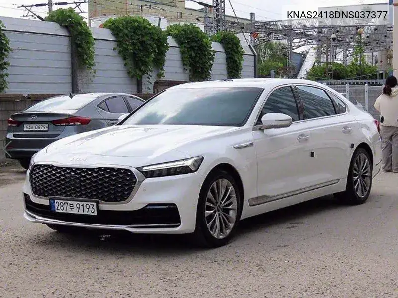 Kia K9 2021 года выпуска