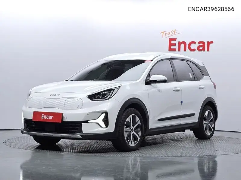 Kia Niro 2023 года выпуска