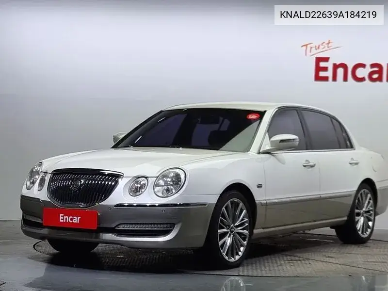 Kia Opirus 2009 года выпуска