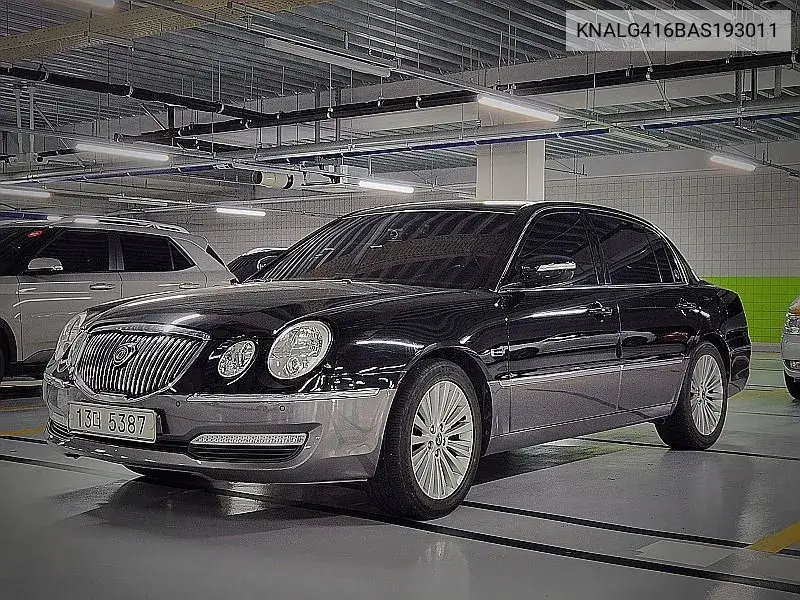 Kia Opirus 2009 года выпуска