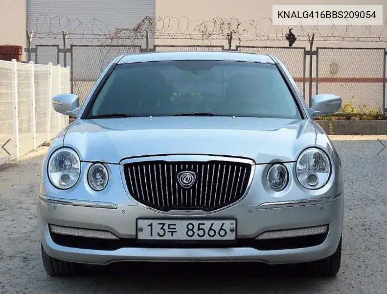 Kia Opirus 2011 года выпуска