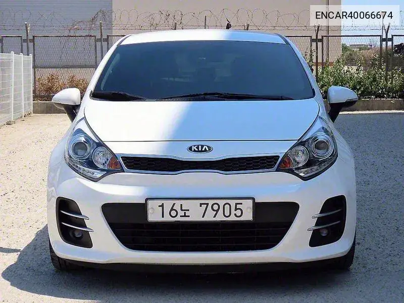 Kia Pride 2015 года выпуска