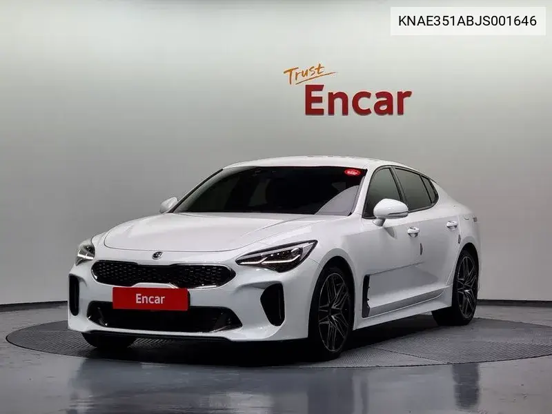 Kia Stinger 2017 года выпуска