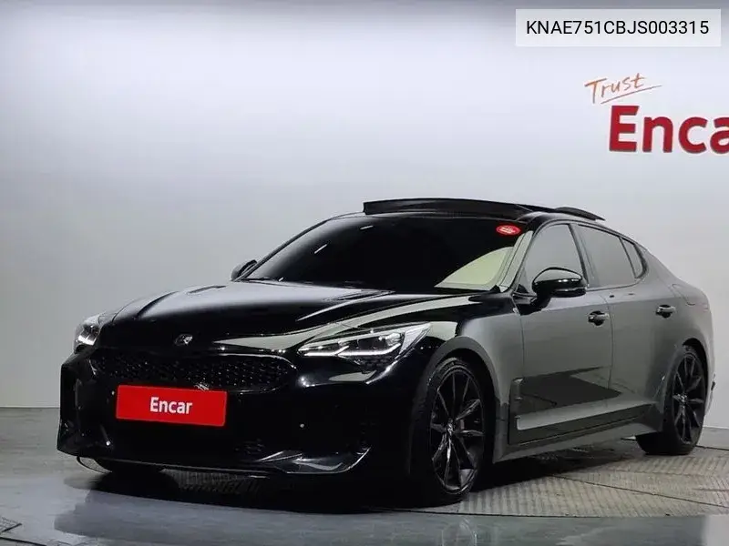 Kia Stinger 2017 года выпуска