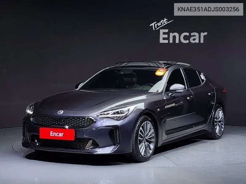 Kia Stinger 2017 года выпуска