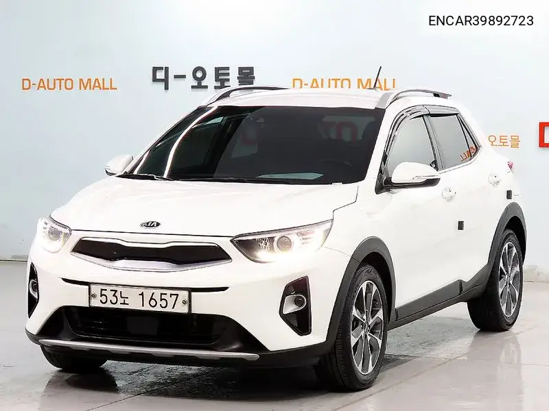 Kia Stonic 2017 года выпуска
