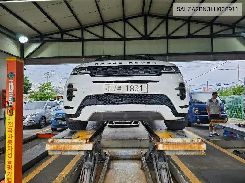 Land Rover Range Rover Evoque 2019 года выпуска