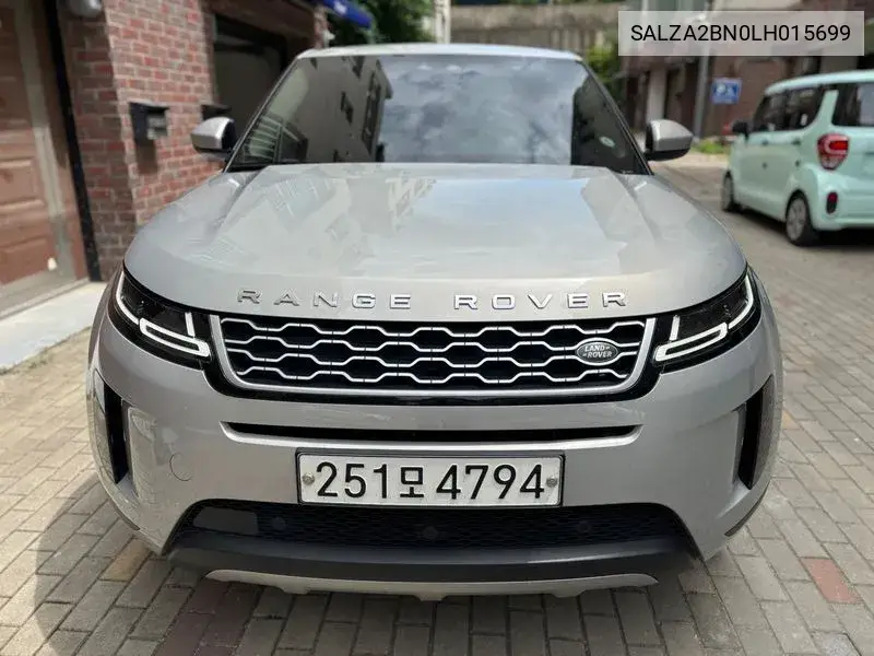 Land Rover Range Rover Evoque 2019 года выпуска