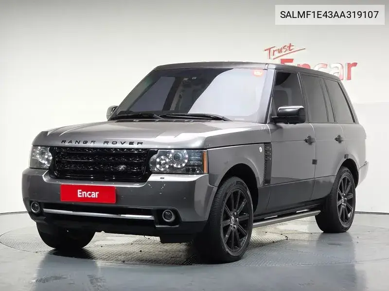 Land Rover Range Rover 2010 года выпуска